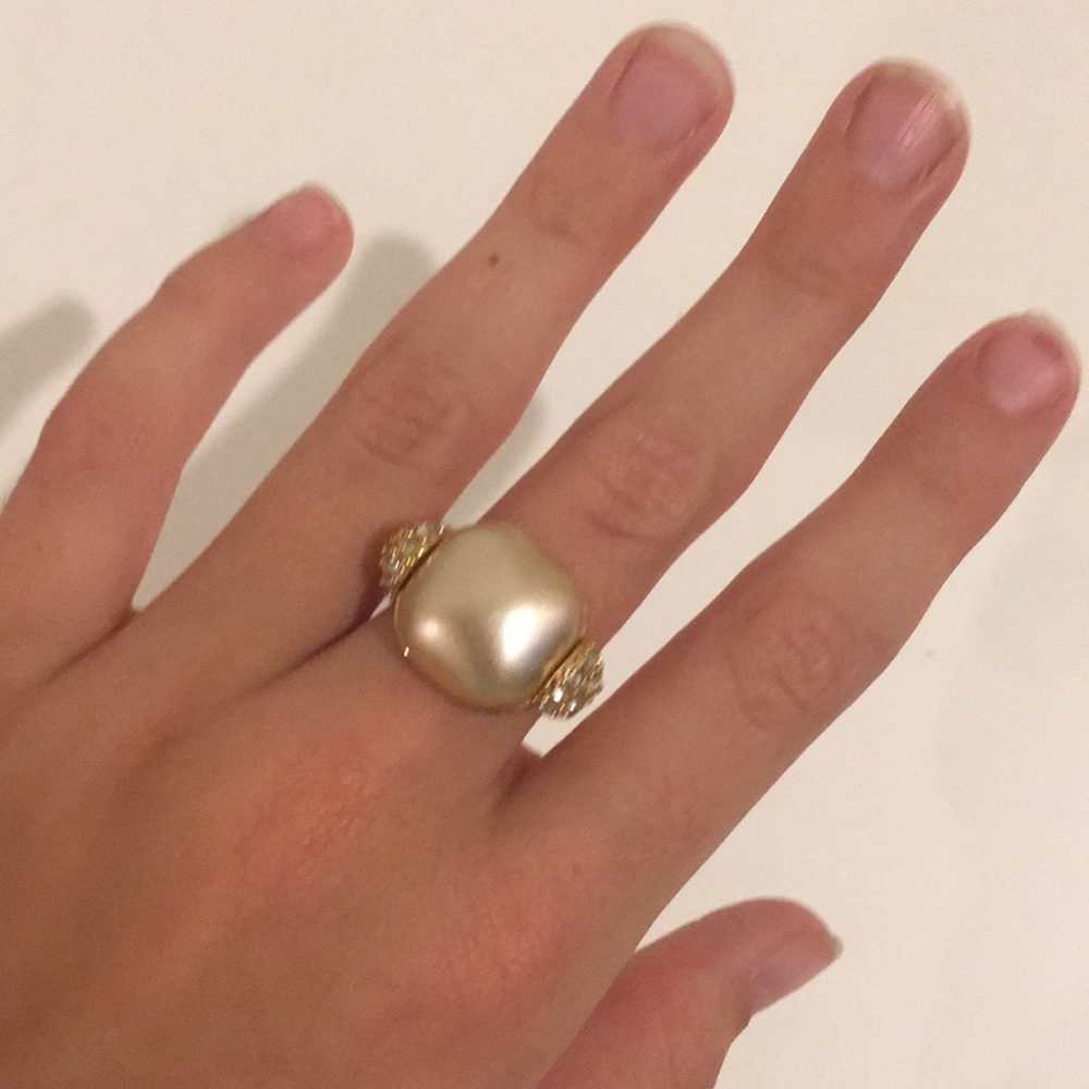 Ring - Picture 2 of 2